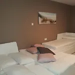 App Nina Apartment