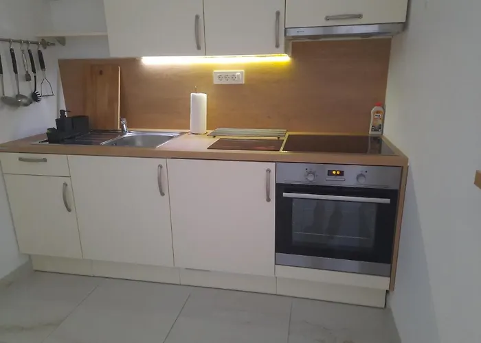 App Nina アパート