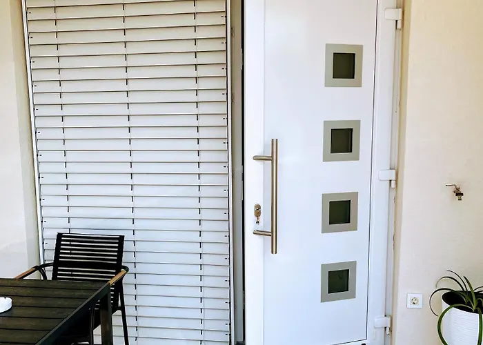 App Nina アパート